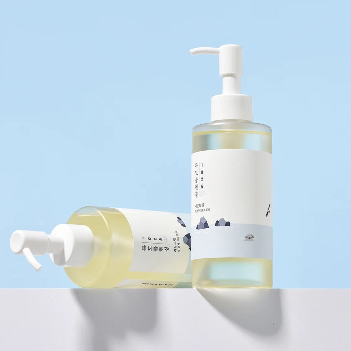 1025 Dokdo Cleansing Oil - ROUND LAB
