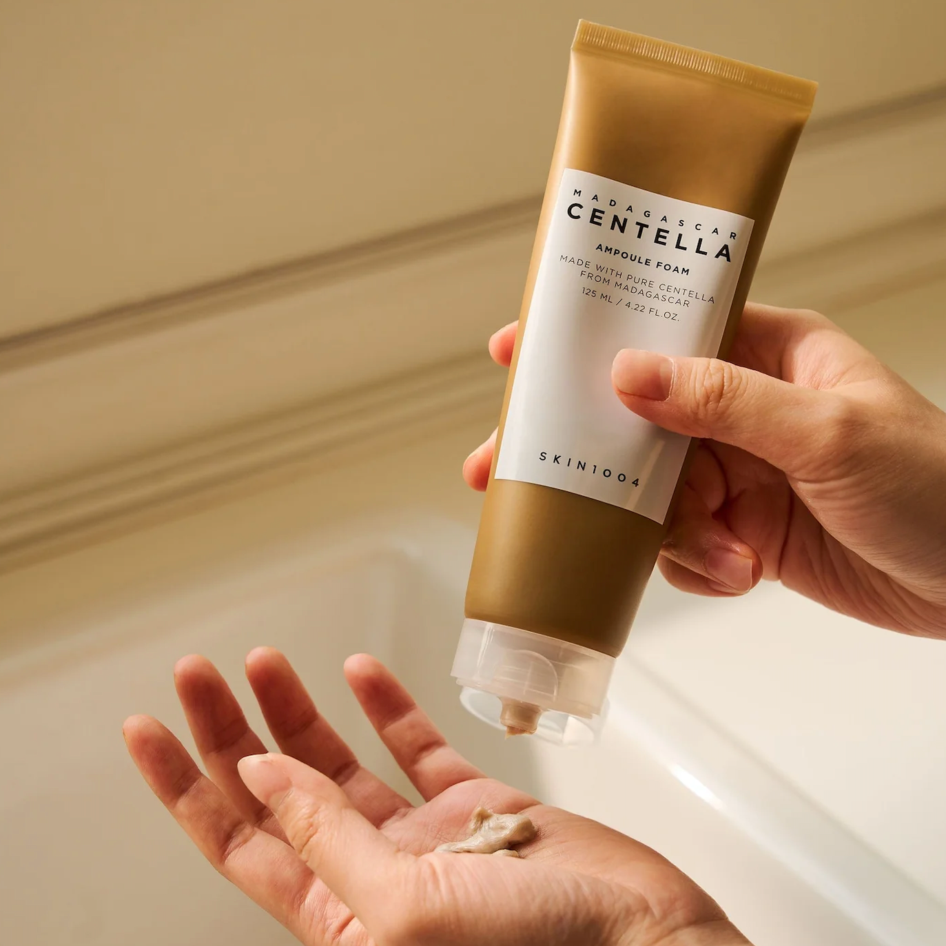 Madagascar Centella Ampoule Foam - SKIN1004